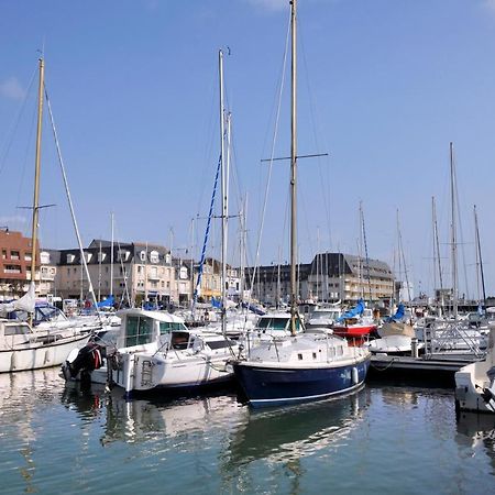 Appart A 2 Pas De La Plage - Centre D'Asnelles Exterior photo